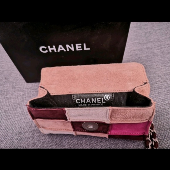 Chanel - Picture 7 of 12